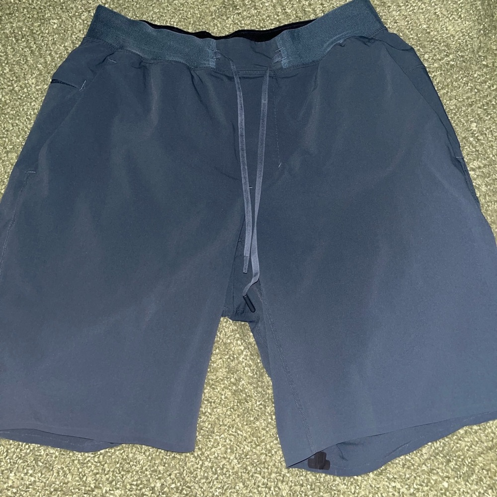New lululemon men’s shorts